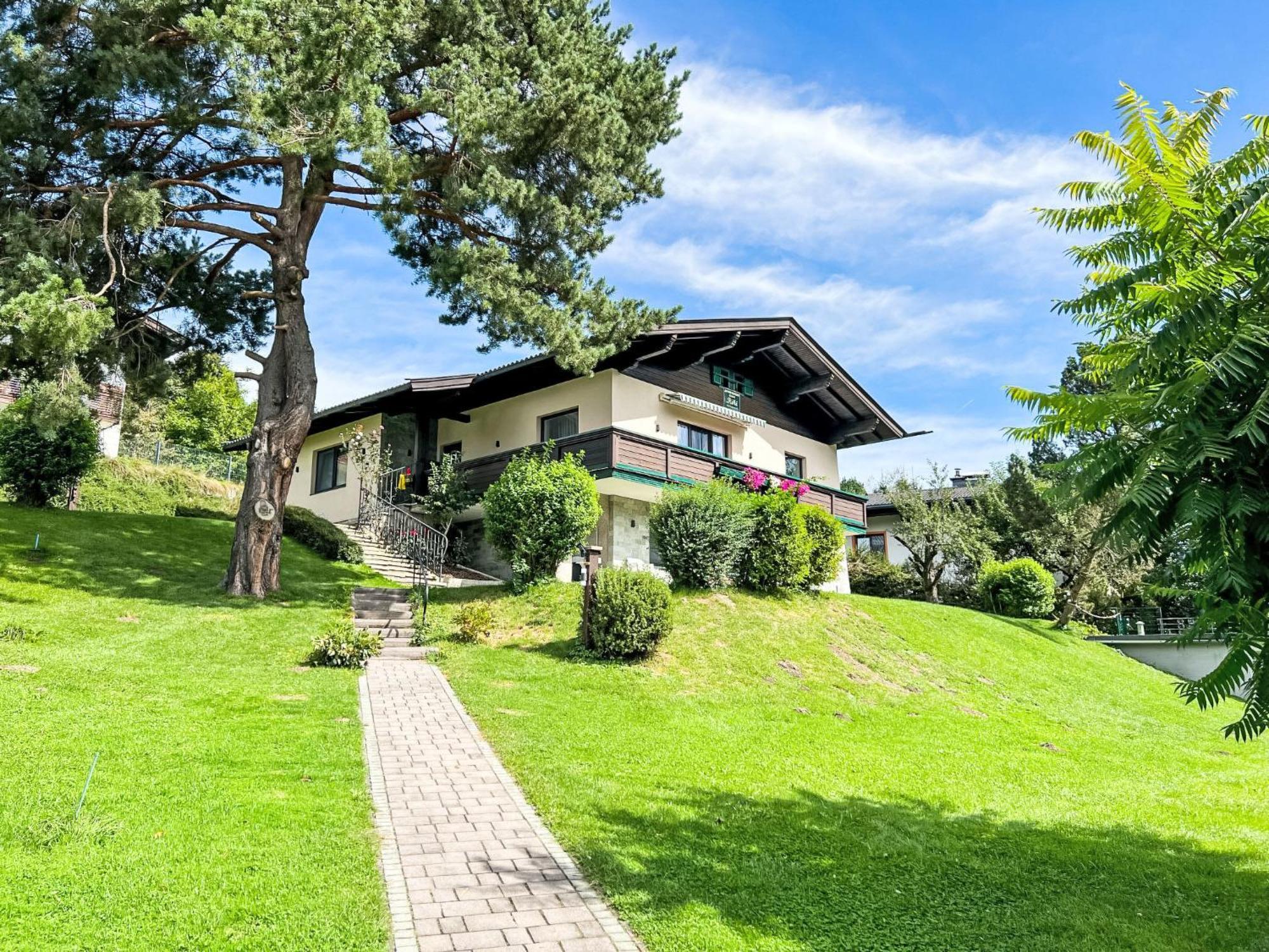 Holiday Home Riki By Interhome Bruck an der Grossglocknerstrasse Luaran gambar